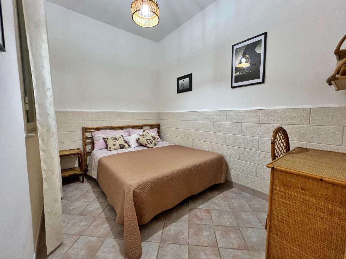 Casa Vacanza Rita Marina Di Pescoluse Luaran gambar